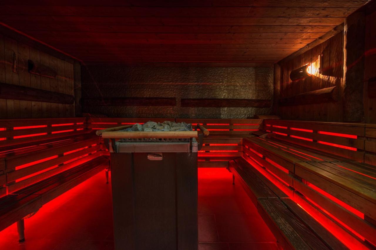 Maloves Resort & Spa Władysławowo エクステリア 写真