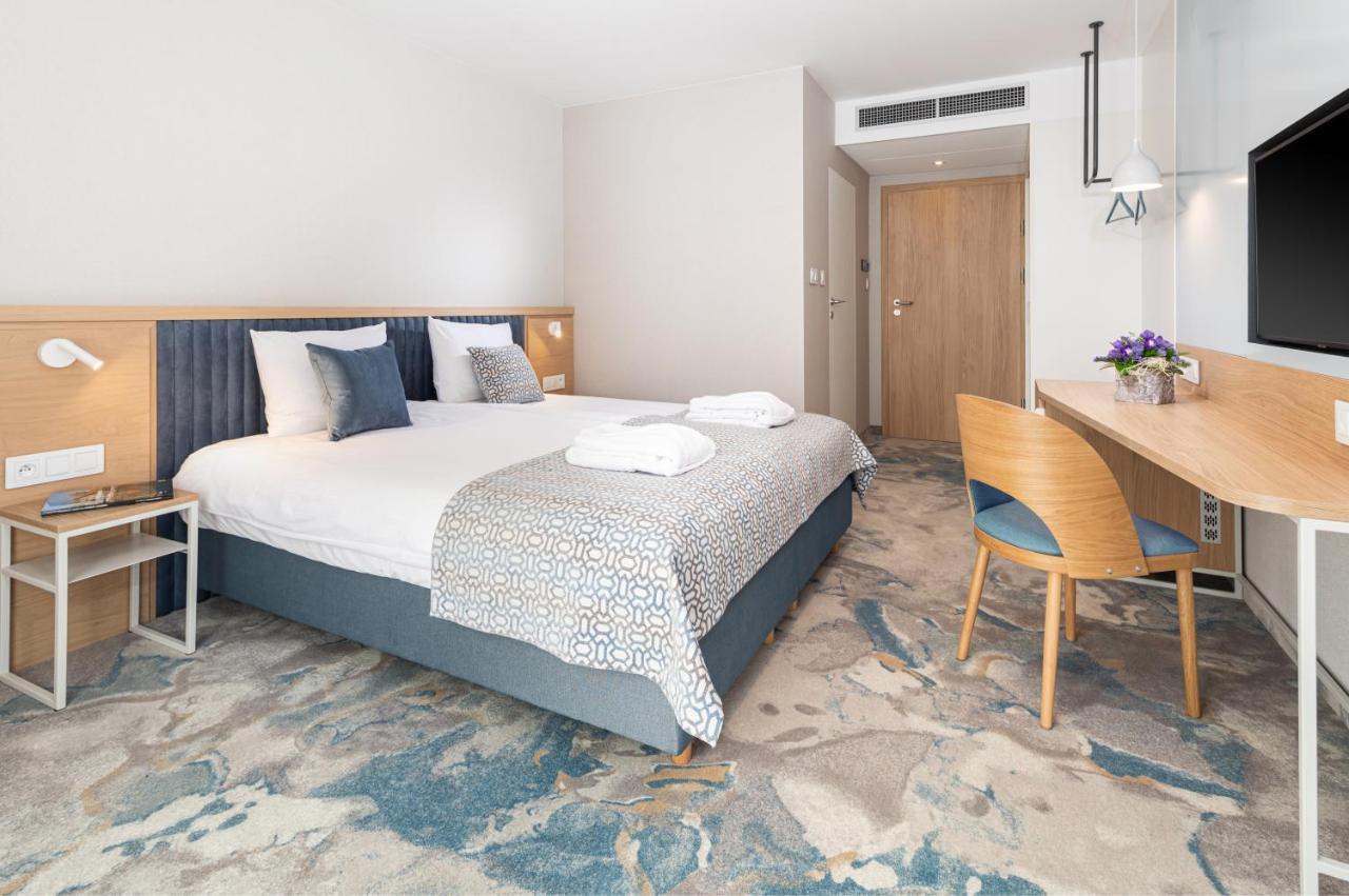 Maloves Resort & Spa Władysławowo エクステリア 写真