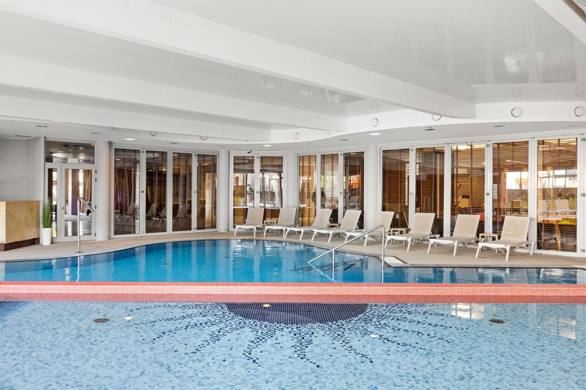 Maloves Resort & Spa Władysławowo エクステリア 写真