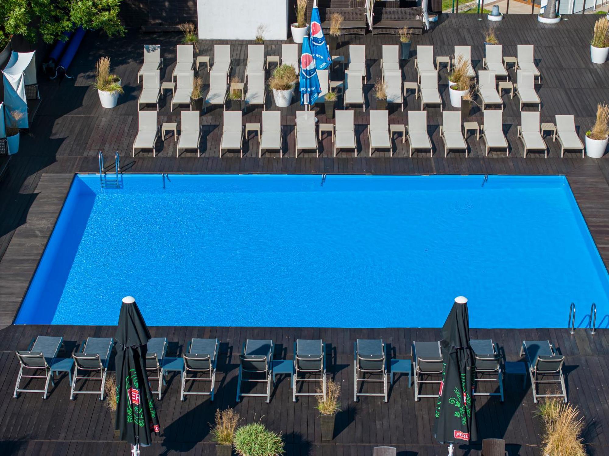 Maloves Resort & Spa Władysławowo エクステリア 写真
